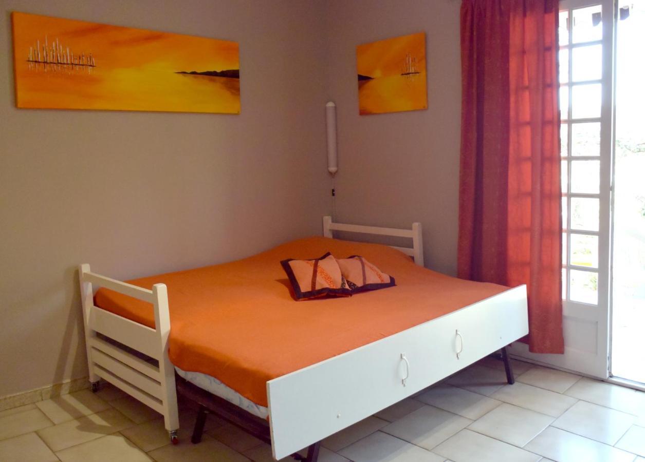 Appartements Dans Villa En Rez De Jardin Hyères المظهر الخارجي الصورة