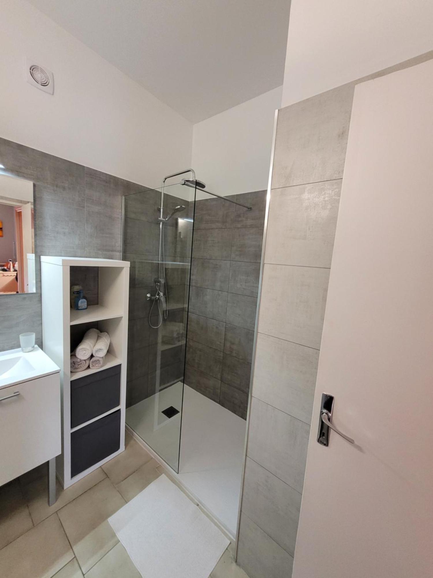 Appartements Dans Villa En Rez De Jardin Hyères المظهر الخارجي الصورة