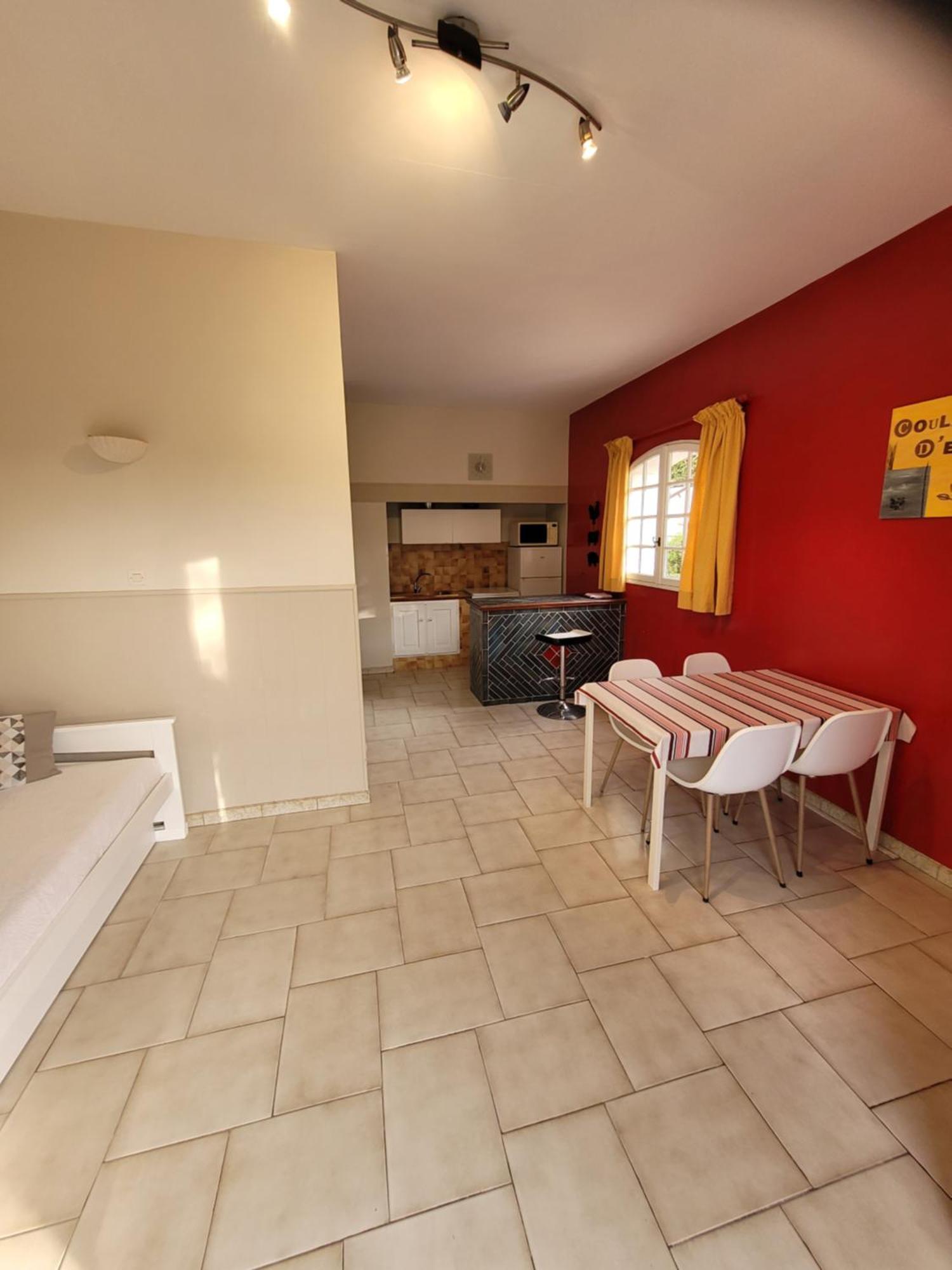 Appartements Dans Villa En Rez De Jardin Hyères المظهر الخارجي الصورة